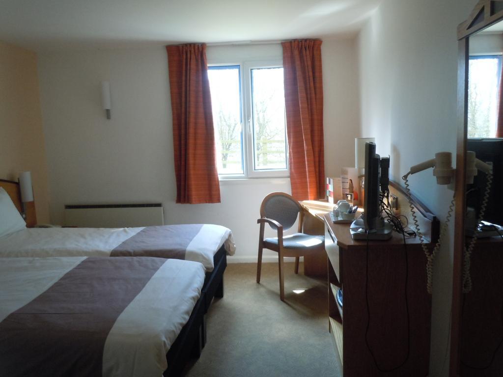 Hotel Ibis Wellingborough Exteriér fotografie