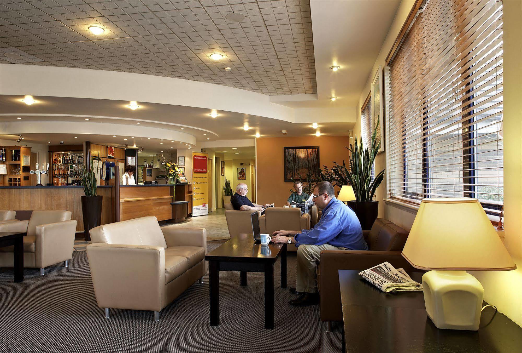 Hotel Ibis Wellingborough Exteriér fotografie